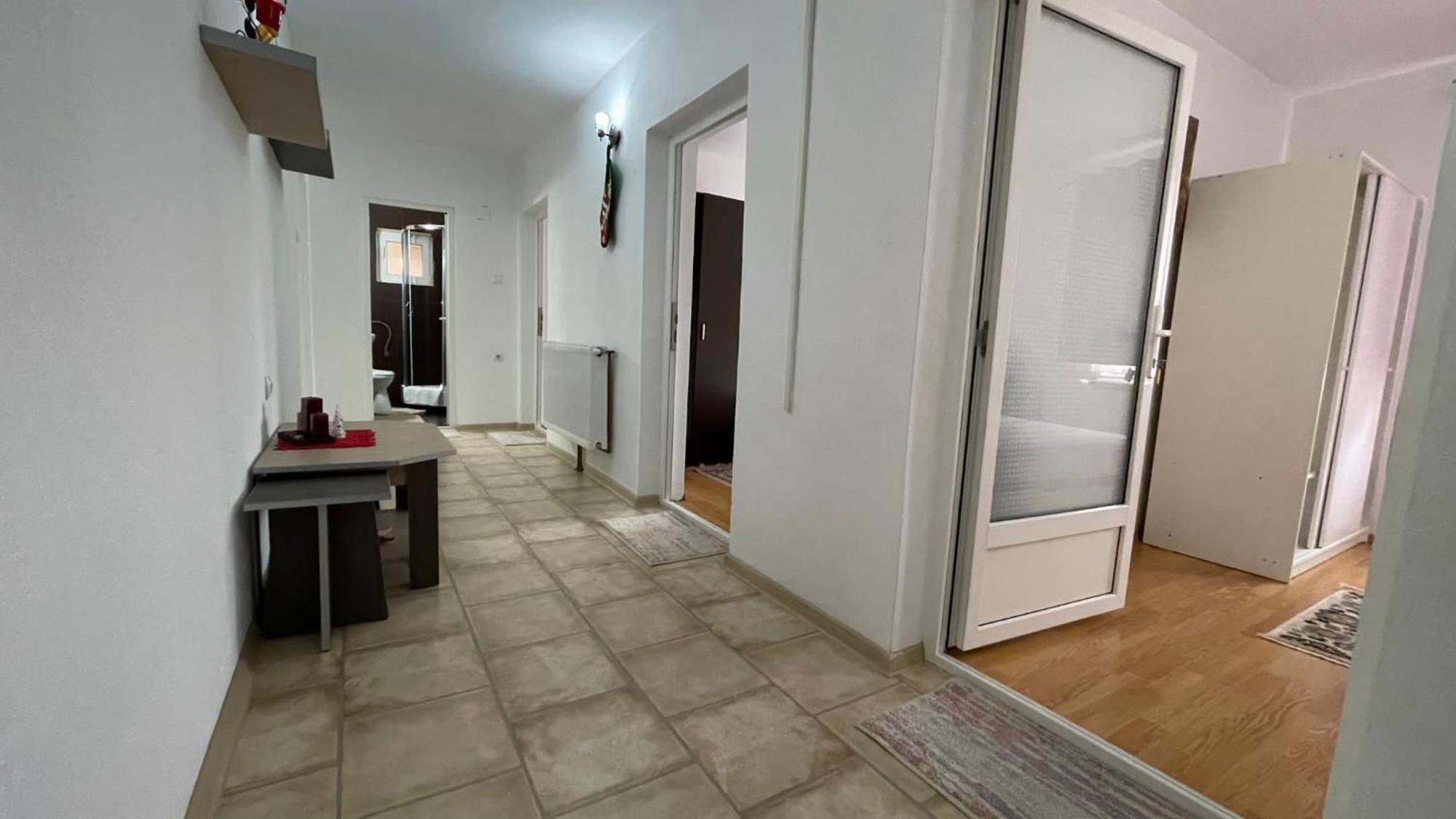 Appartamento Casa Nicoladis Zărneşti Esterno foto